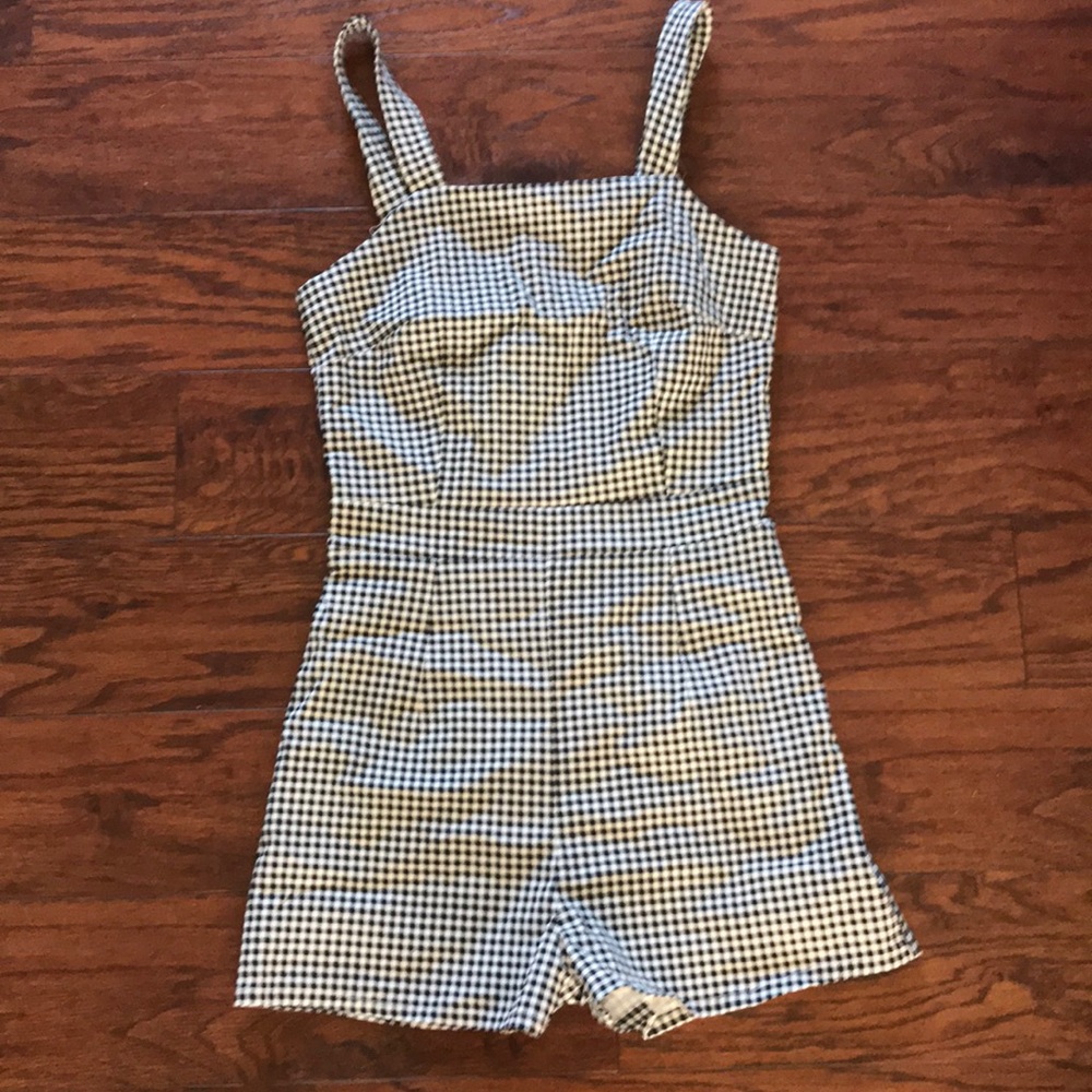 Gingham romper